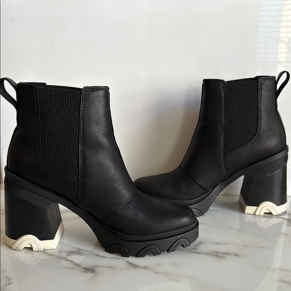 Sorel Brex Heel Chelsea Ankle Boots - Picture 5 of 6